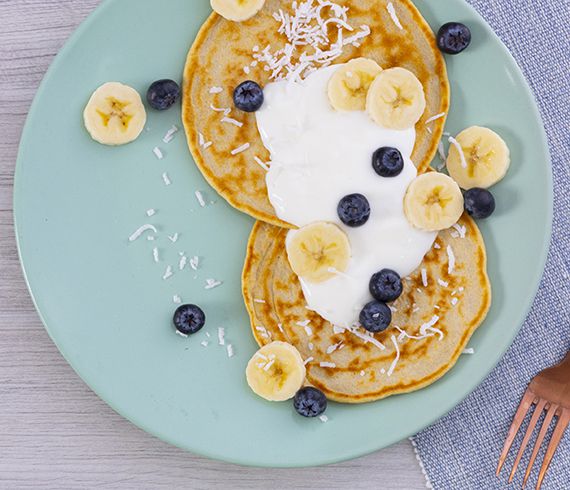 PANCAKES DE AVENA CON BLUEBERRY Y BANANA | Lactolac De El Salvador